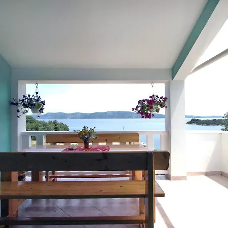 Сasa de vacaciones Holiday Luka Mali Iž